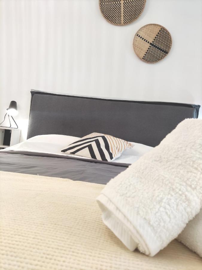 Homdwell Fine Living 2 Apartment Ermoupoli Exterior photo